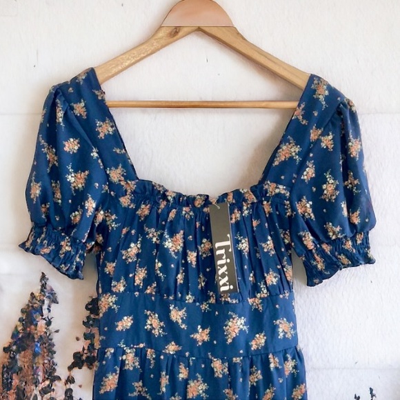 Navy Floral Tiered Dress TRIXXI Square Neckline Lettuce Ruffle Size Large - Picture 5 of 9
